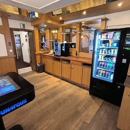 Smart B&b1 Bb1 124 Hotell *
