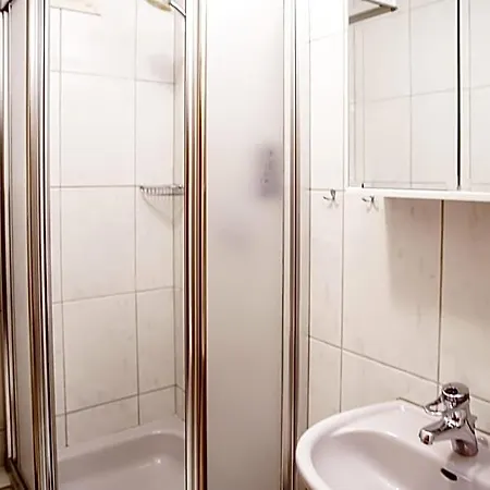 Otel Smart B&b1 Bb1 124 *